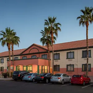 https://super-8-phoenix-west-i-10.hotelsofphoenix.com